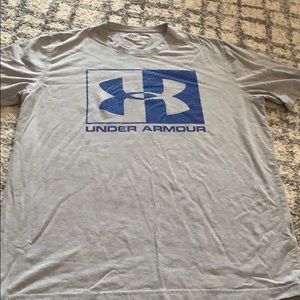Under Armour loose fit lg T-shirt